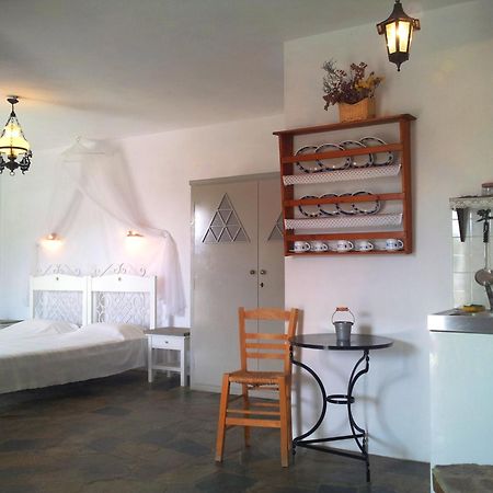 Ostria Studios Platis Gialos (Sifnos) Quarto foto